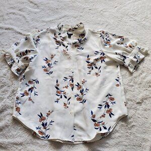 Ann Taylor Petite White Navy Floral Ruffle V Neck Button Womens Blouse Medium P